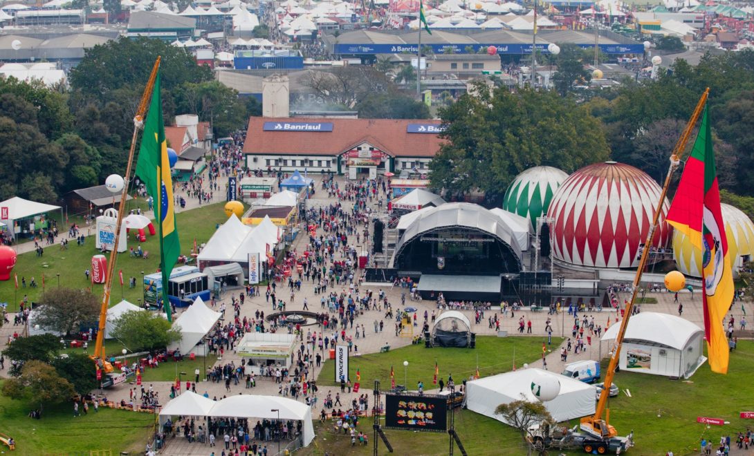 Imagem aérea da feira Expodireto Cotrijal