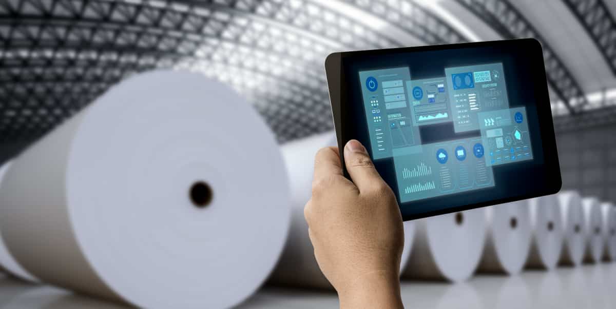 Fabricação de papel com uso de tecnologia