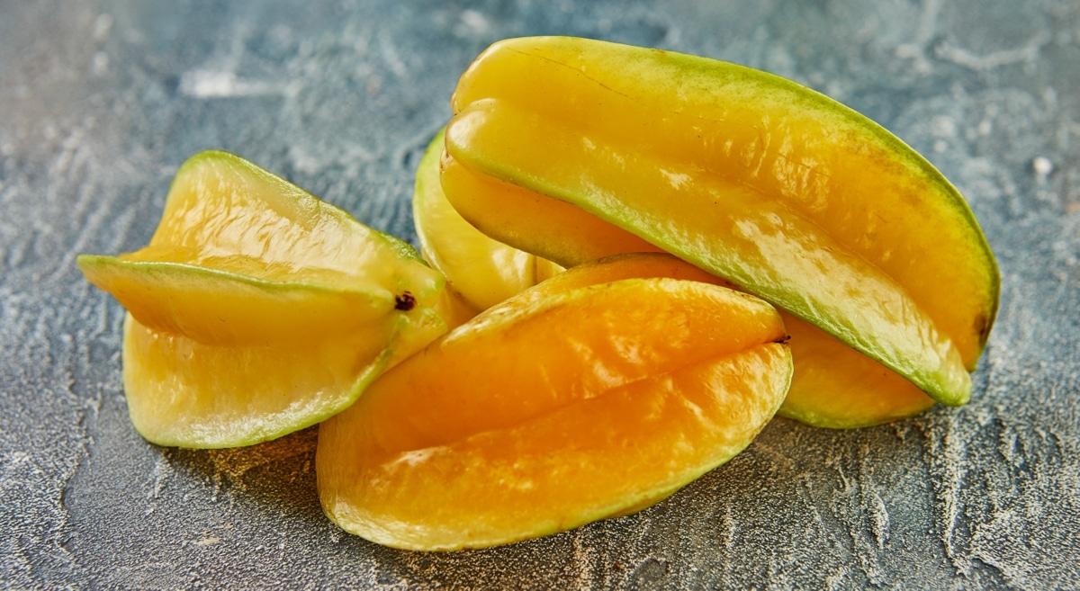 Frutos de carambola maduros