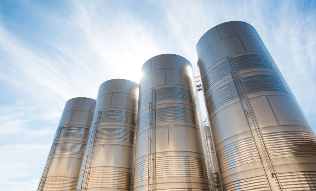 Silos metálicos para armazenamento de grãos