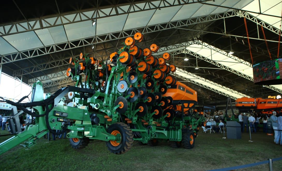 Semeadora Stara em exposição na Agrishow 2023