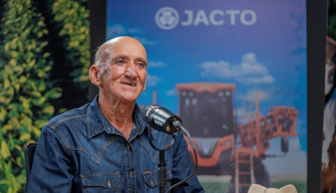 Trator reformado, fé e humildade: a história de Seu Clarismundo emociona o agro no MF Cast